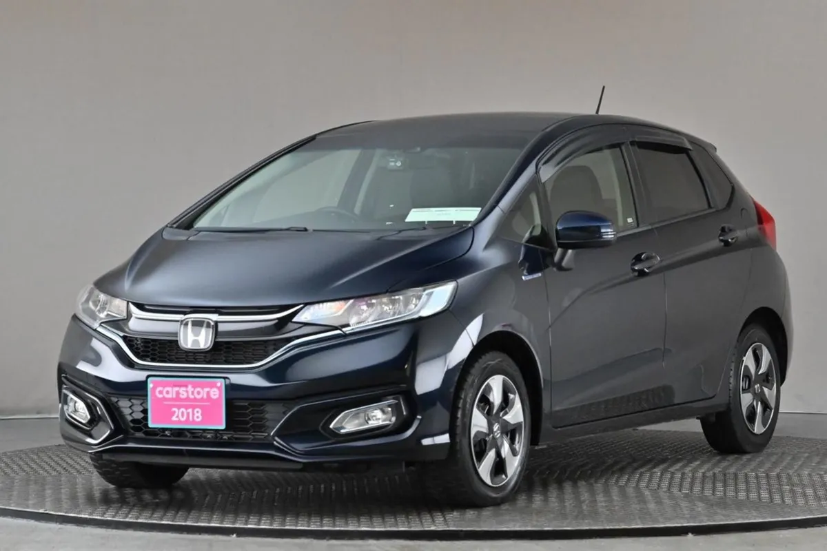 Honda Fit 1.5 Hybrid  android Car Payer reverse C - Image 3