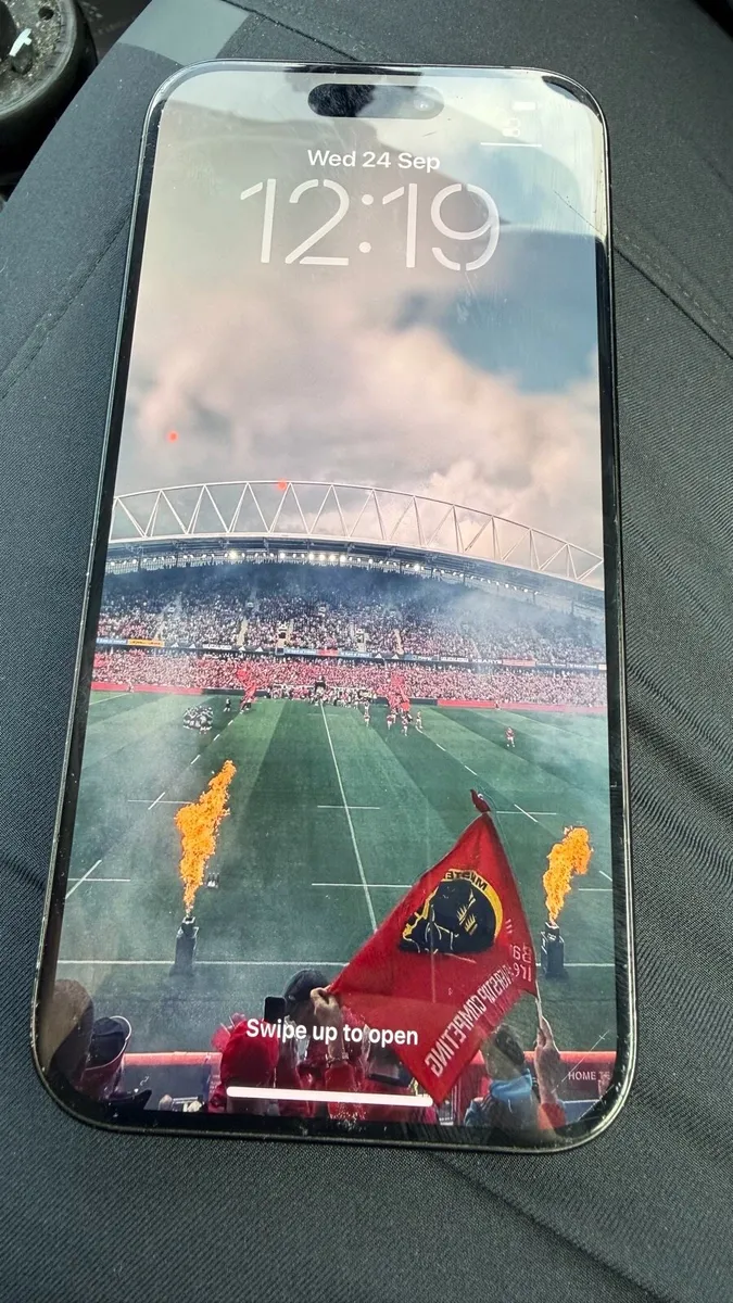 iPhone 15 Pro - Image 1