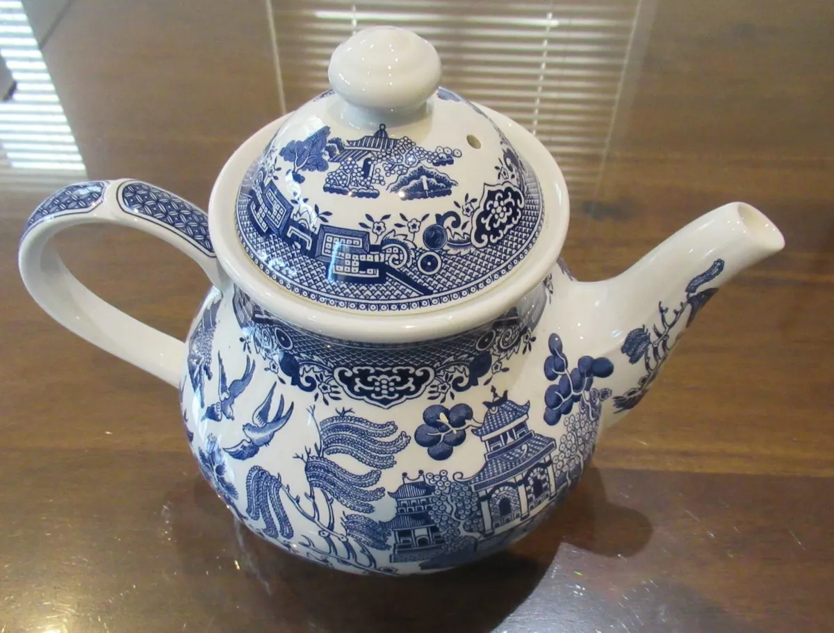 vintage Churchill Willow Teapot kitchen cottage - Image 2