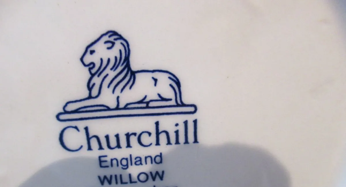 vintage Churchill Willow Teapot kitchen cottage - Image 4