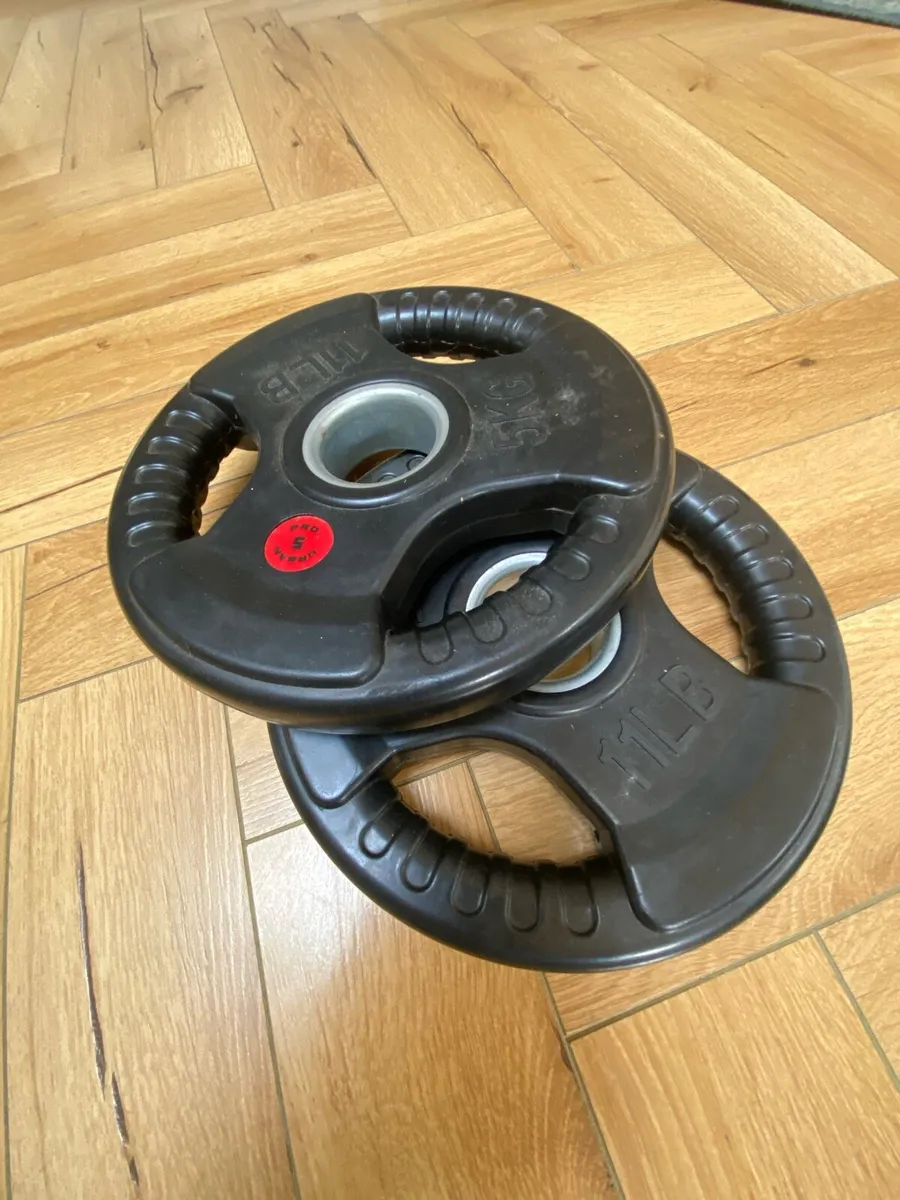 Urban pro 20 kg weight bar with weights - Image 1
