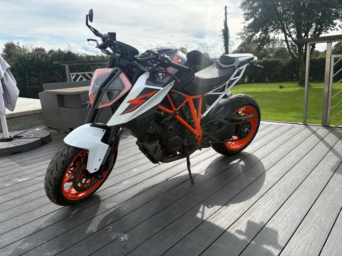 ktm superduke 1290 2018 - Image 2