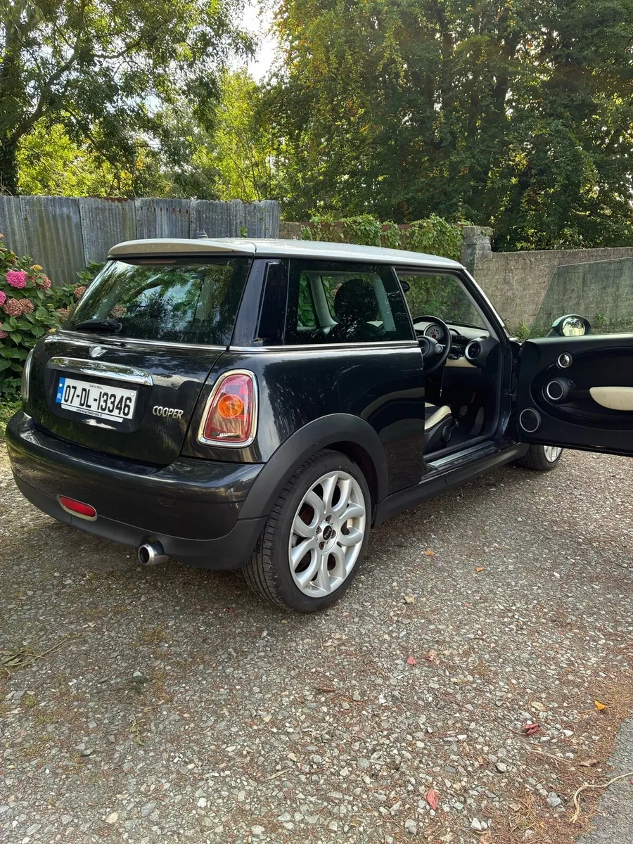 Mini Cooper - Image 3