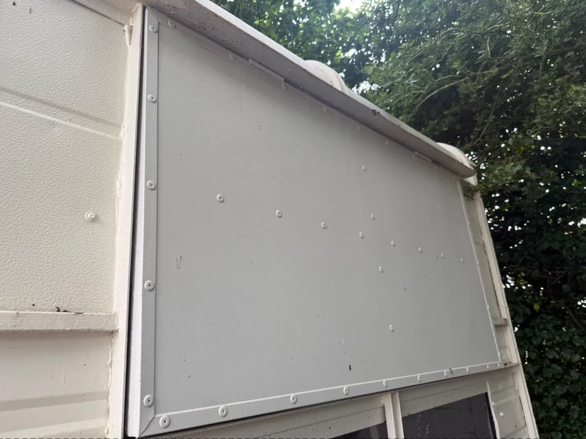 Converted Horse Box - Image 2