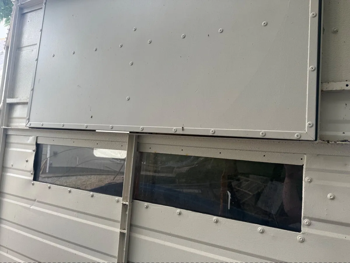 Converted Horse Box - Image 3
