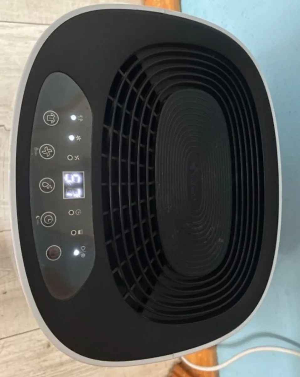 MeacoDry ABC 12 litre dehumidifier - Image 2