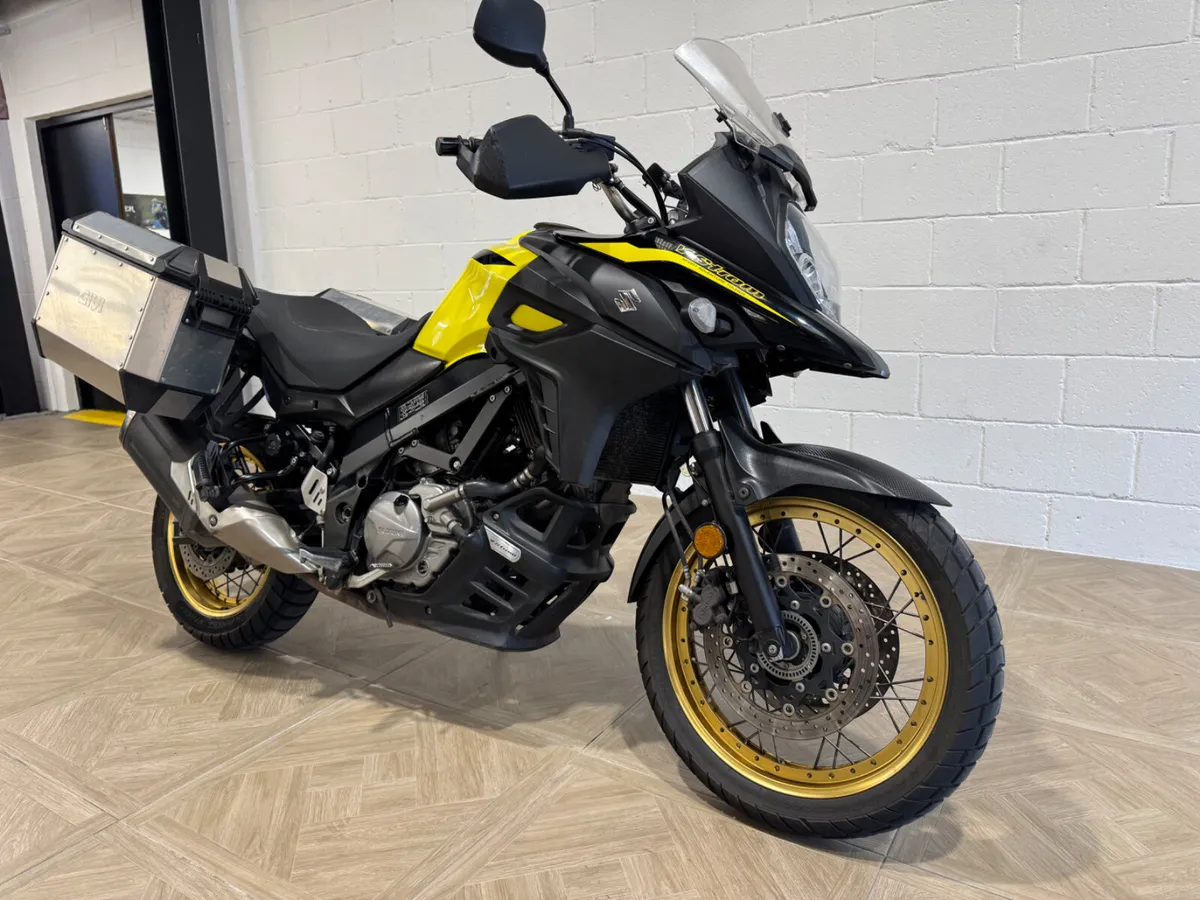 Suzuki DL650 V-STROM - Image 1