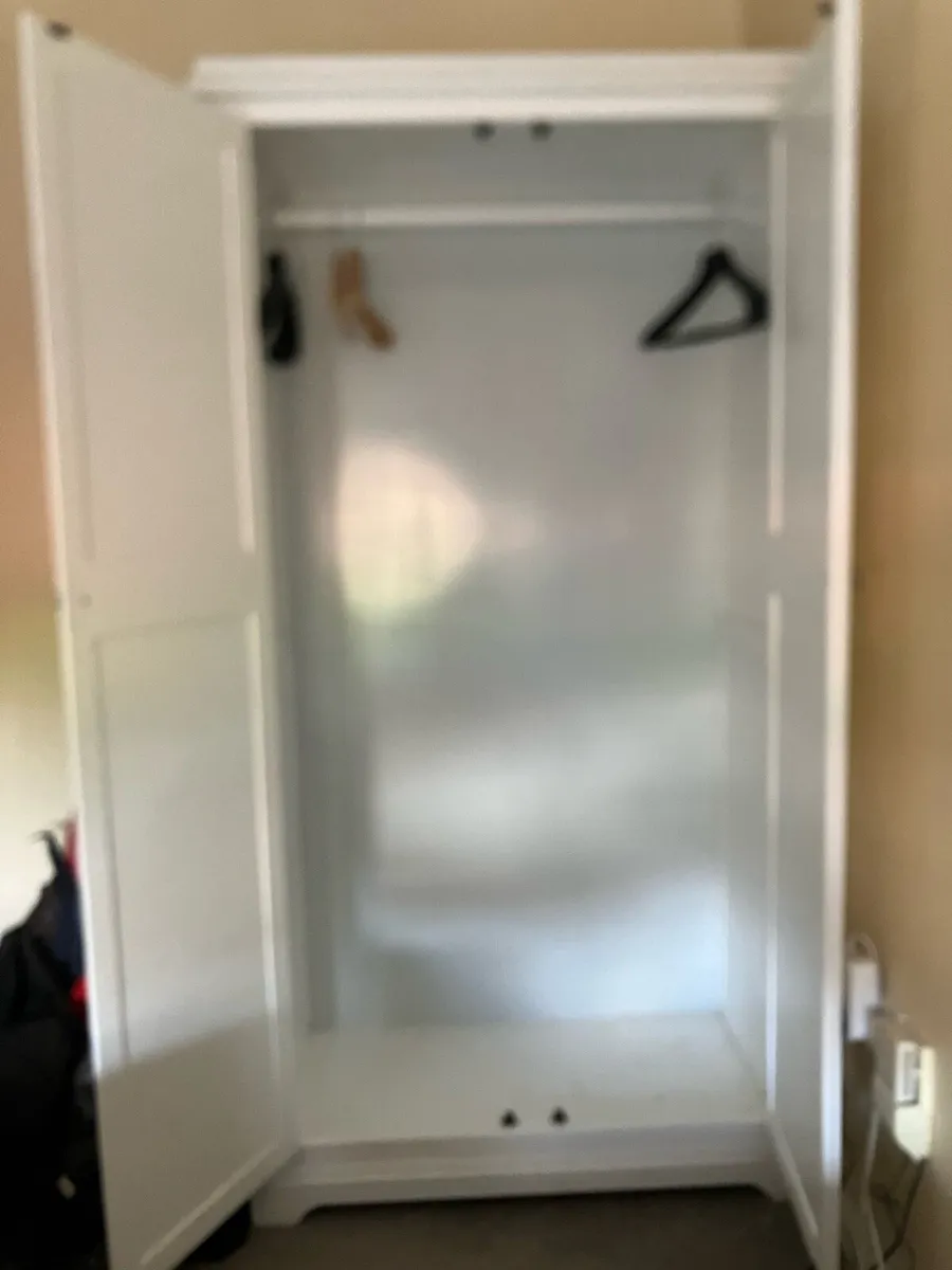 White wardrobe - Image 2