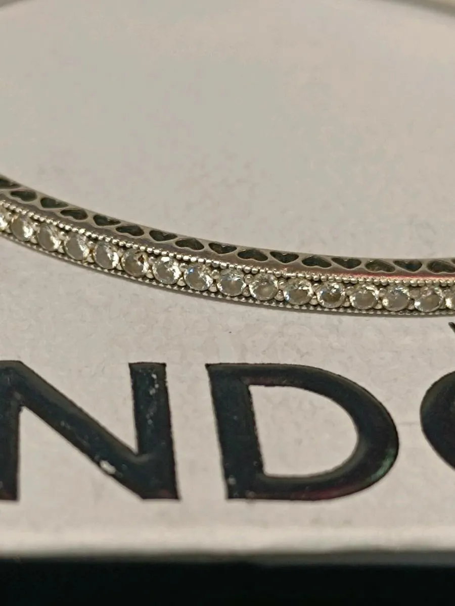 Pandora Radiant Heart Bangle - Image 2