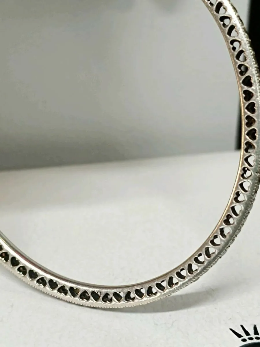 Pandora Radiant Heart Bangle - Image 3