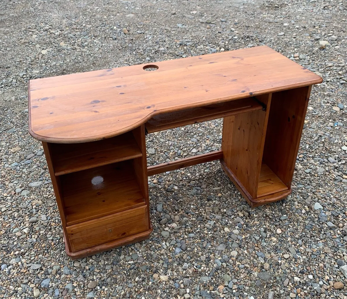 Office Desk - Image 3