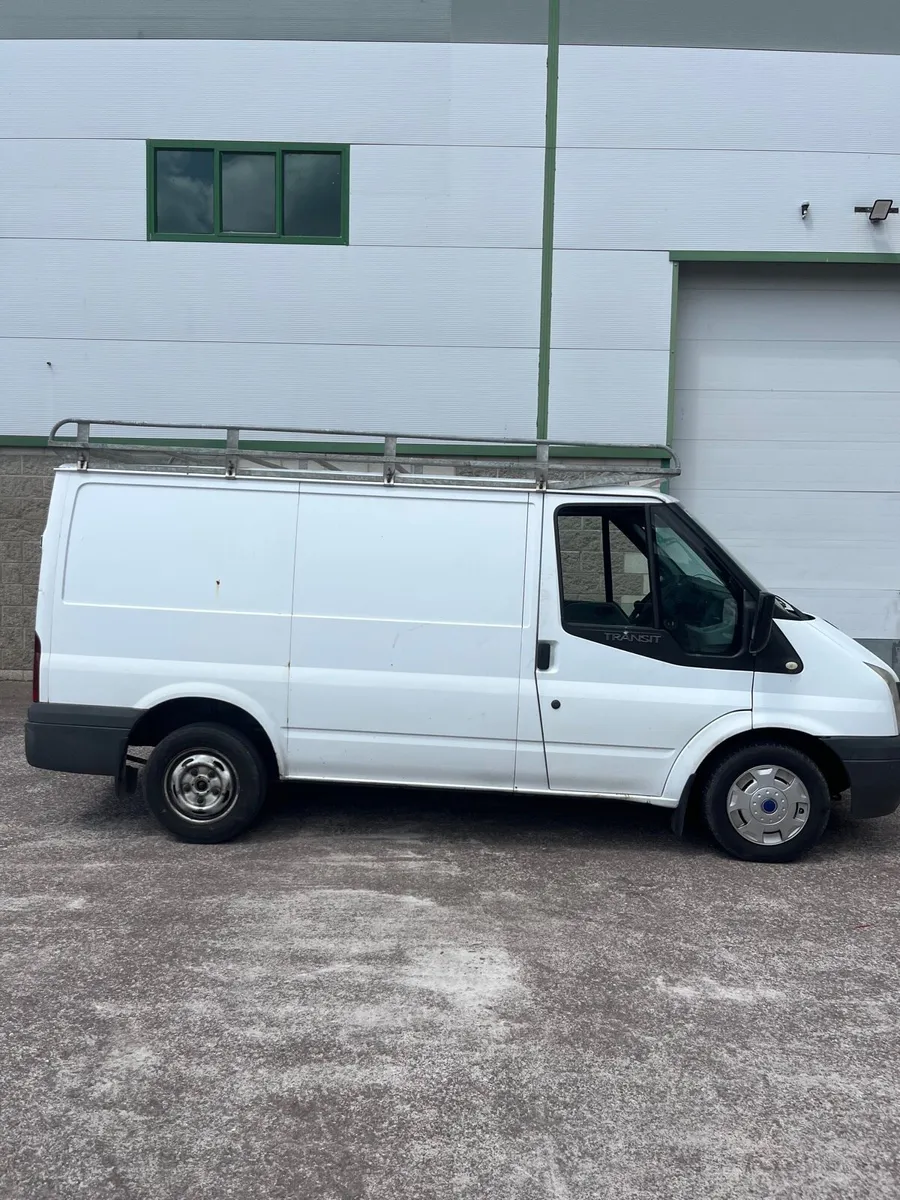 Ford transit - Image 2