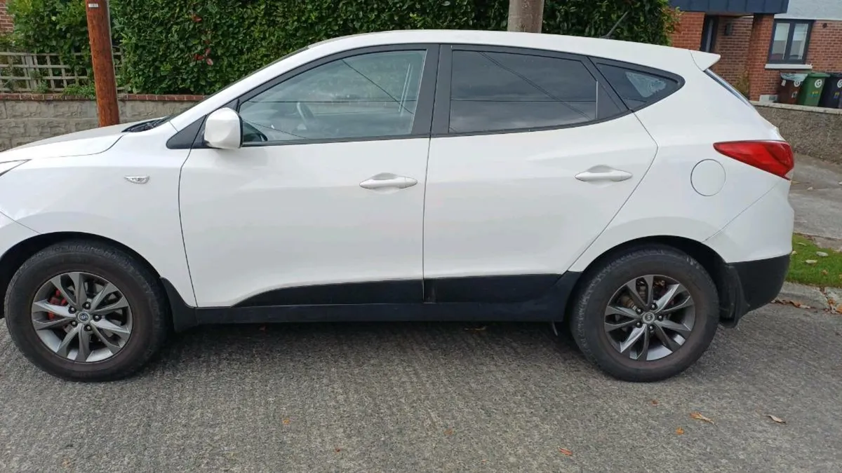 Hyundai Ix35 doe and tax. - Image 3