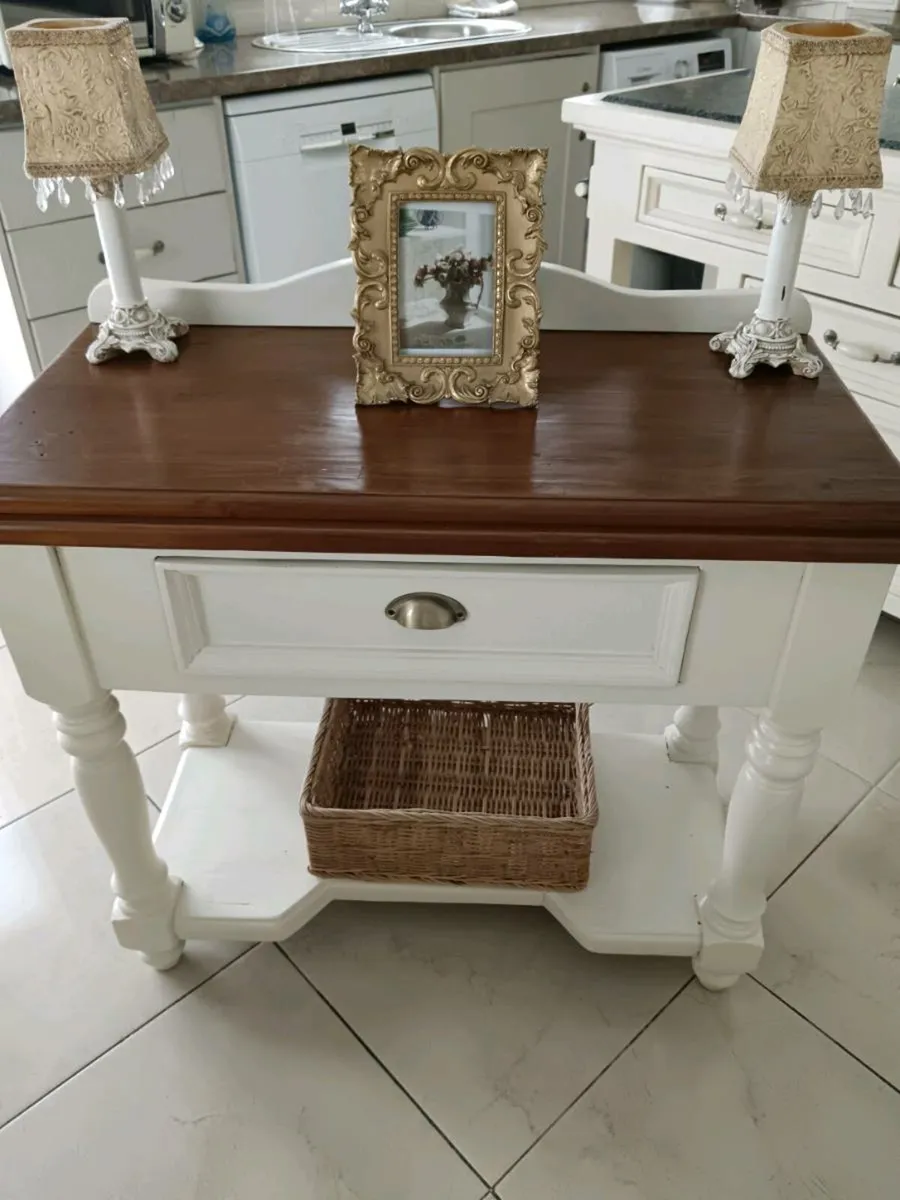 Console table - Image 3