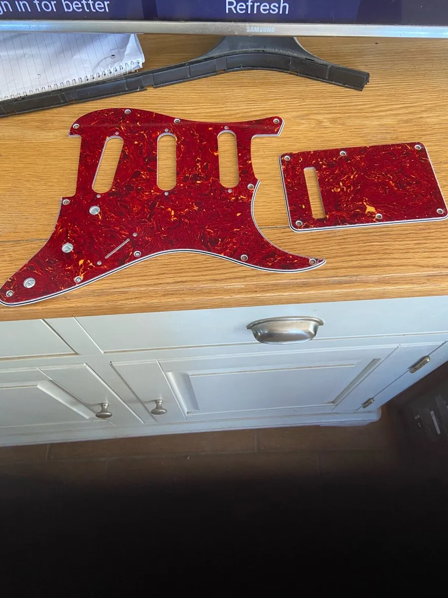 Stratocaster pickguard - Image 2