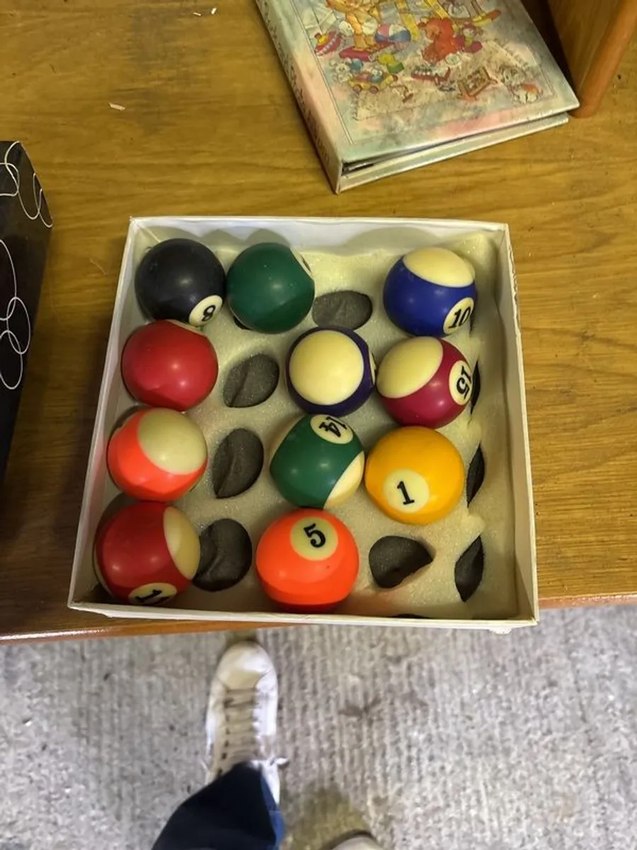 Pool Balls set & spares - Image 2