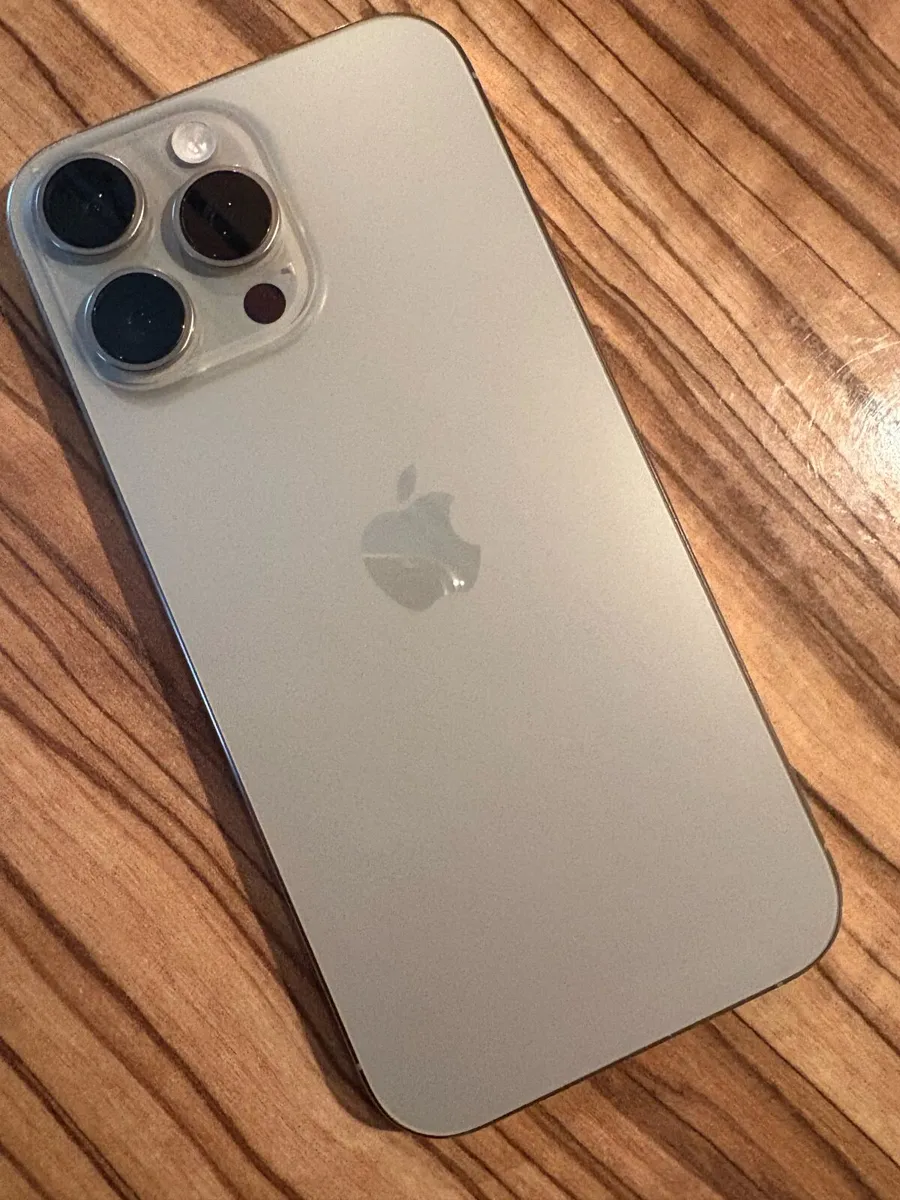 iPhone 16 Pro Max 256 White Titanium - Image 1