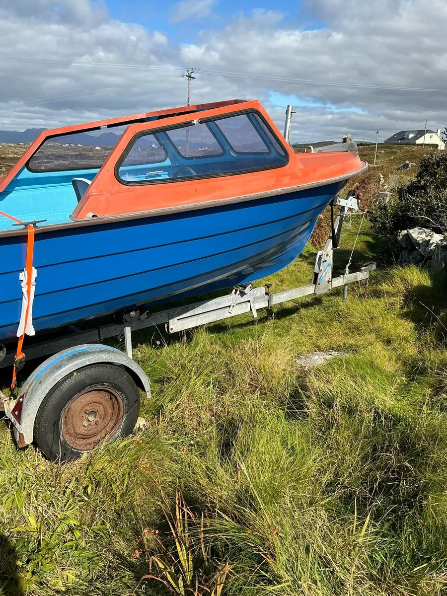 18 ft boat - Image 4