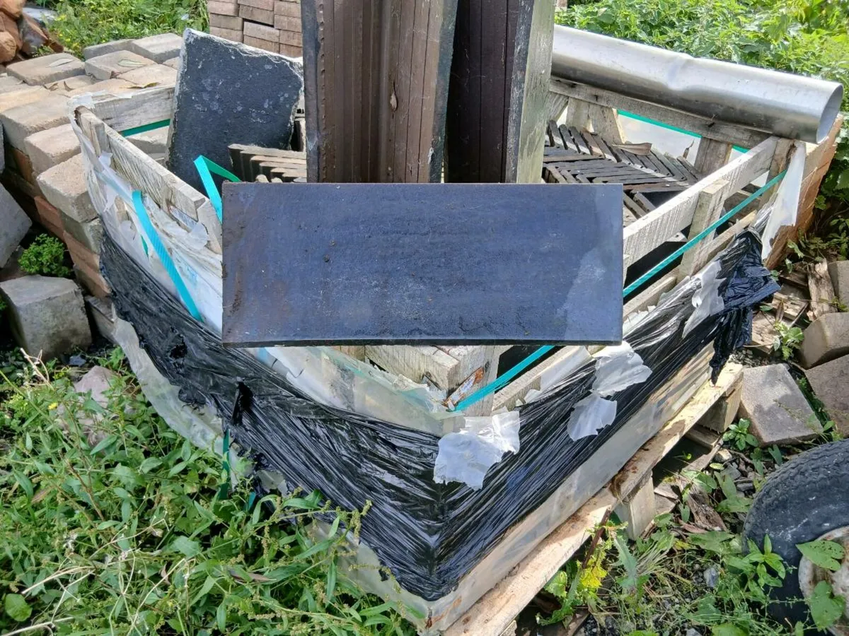 Clay ridge caps - Image 2