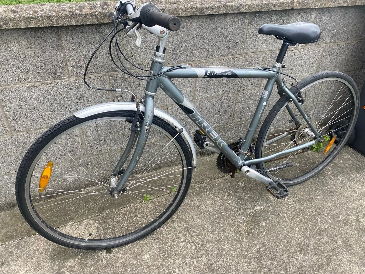 Trek Hybrid Bike - Image 3