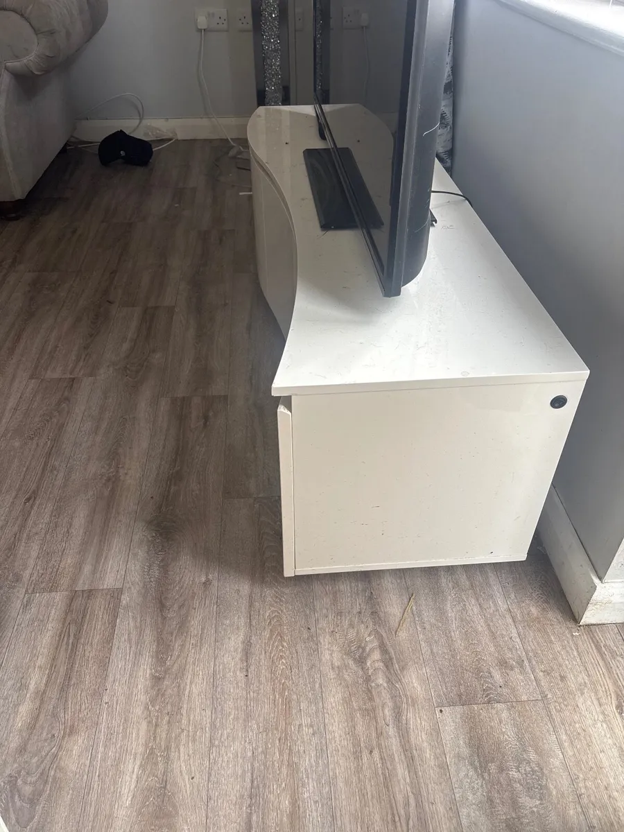 Tv unit - Image 3