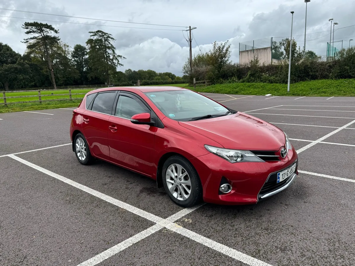 Toyota Auris 1.4 diesel - Image 2