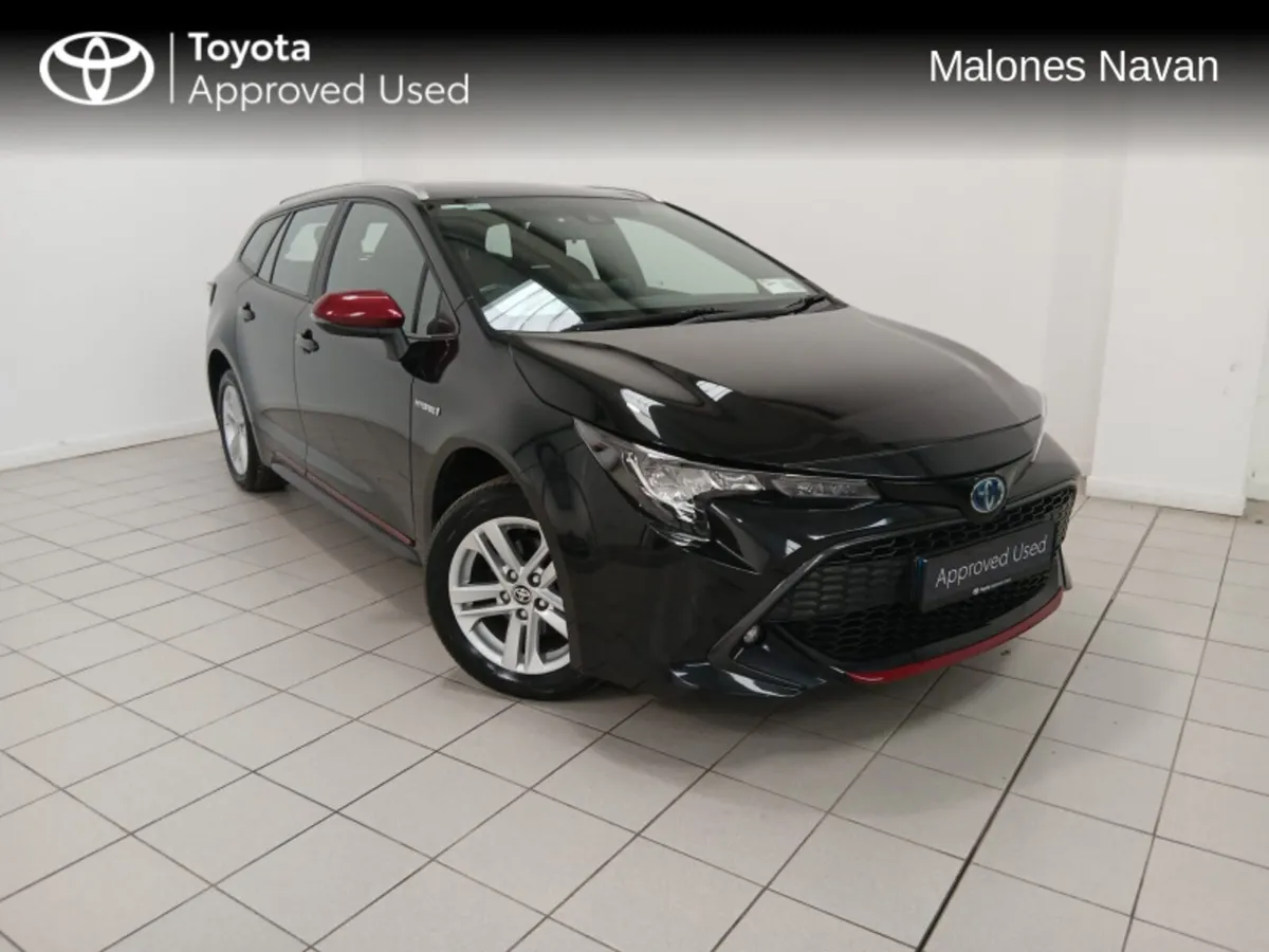 Toyota Corolla HYB 1.8 LUNA TS 4DR AUTO - Image 1