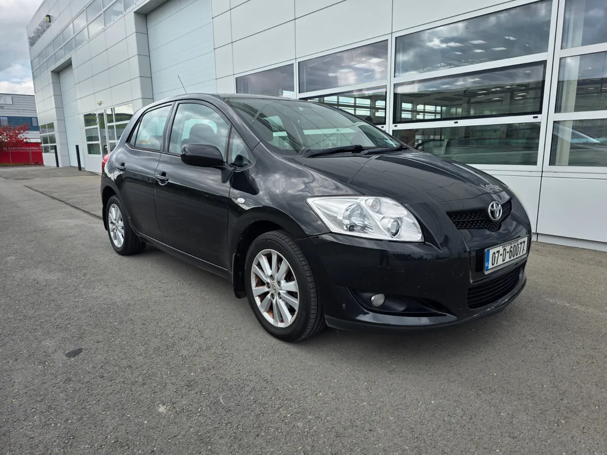 Toyota Auris Automatic !! ( new NCT today !! - Image 1