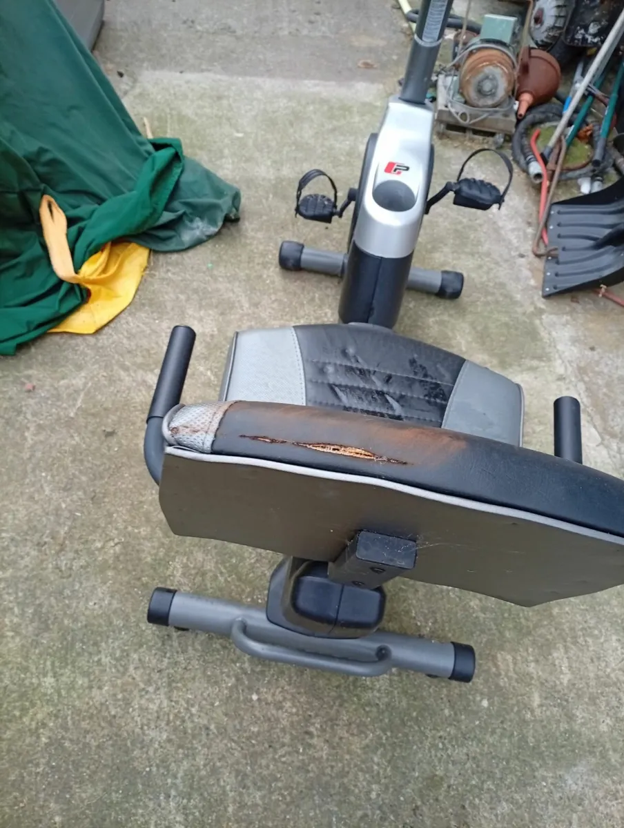 Exercise machine - Image 1