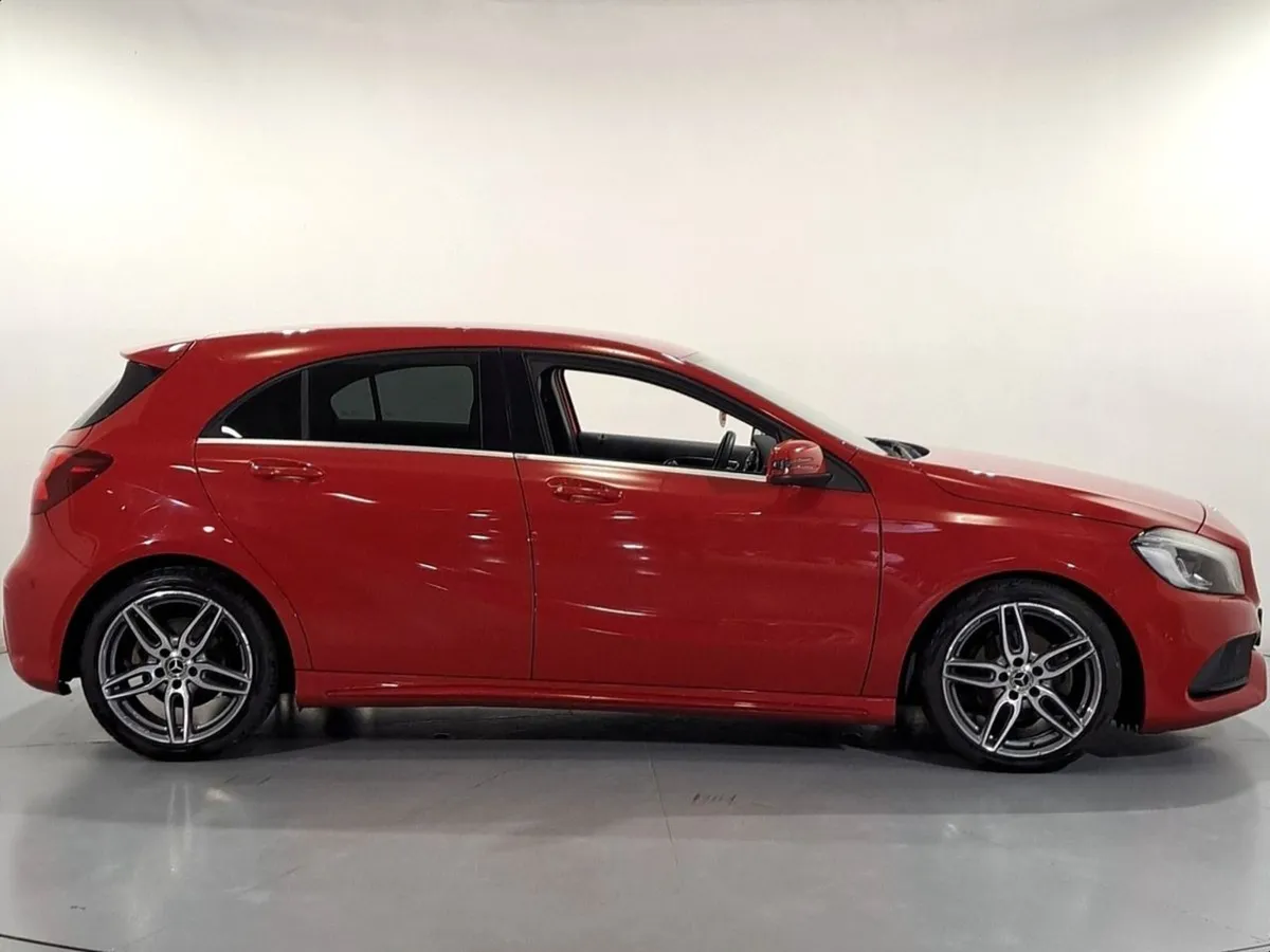 Mercedes-Benz A-Class 1.6 PET Auto Style - Image 2