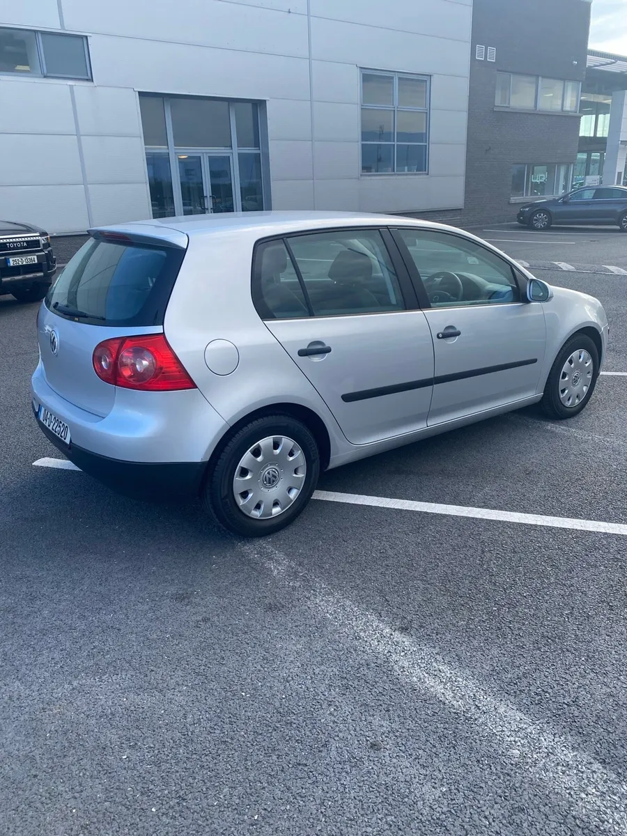 Volkswagen Golf 1.4 - Image 4