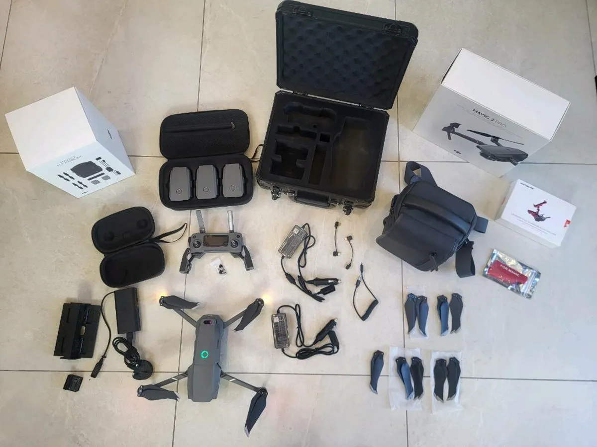 DJI MAVIC 2 PRO + FLY MORE KIT - Image 4