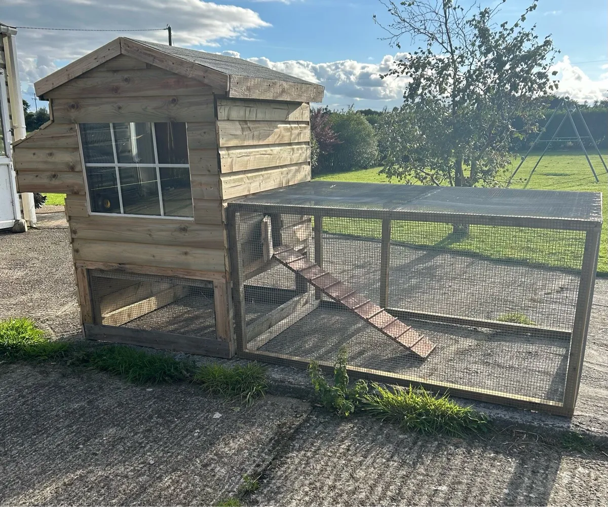 Chicken Coop - Image 1