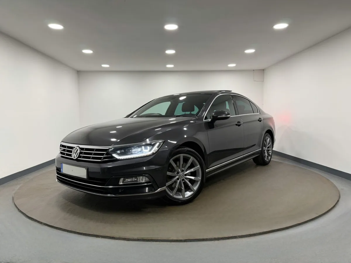 2019 Volkswagen Passat 2.0 TDI R LINE - Image 2