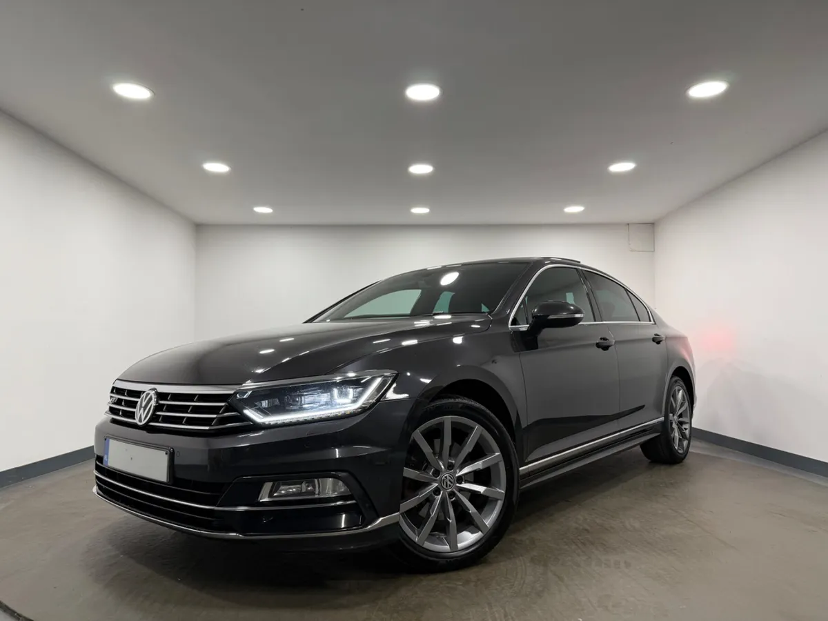 2019 Volkswagen Passat 2.0 TDI R LINE - Image 3