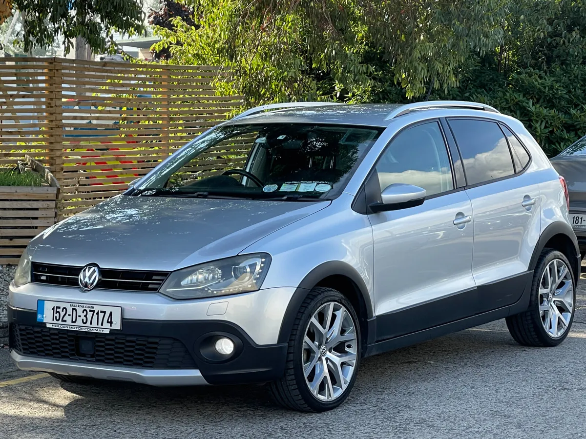 2015 Volkswagen Polo Cross 5DR Auto - Image 1