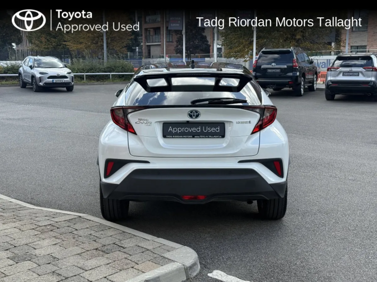Toyota C-HR HYBRID SPORT BI-TONE - Image 4