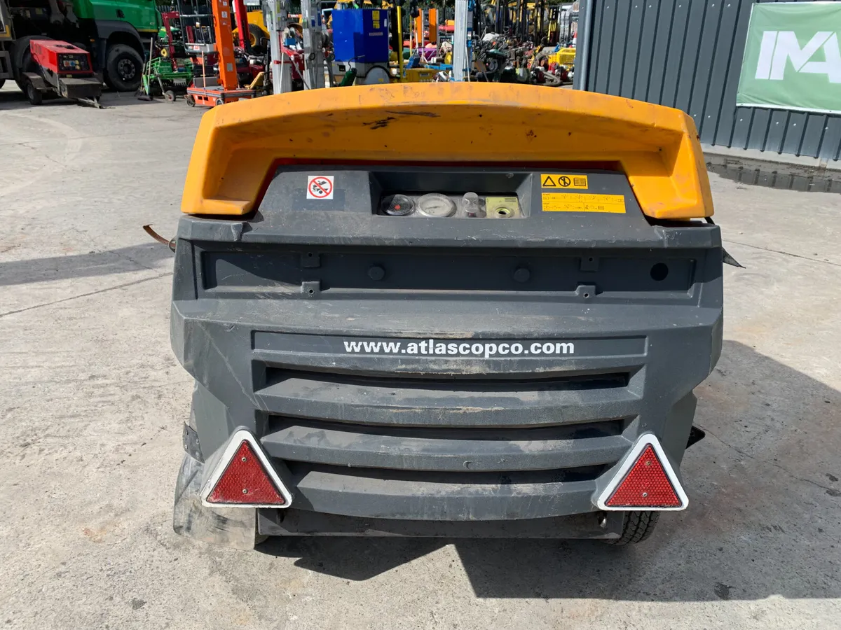 2014 ATLAS COPCO XAS47 AIR COMPREESOR FOR AUCTION - Image 4