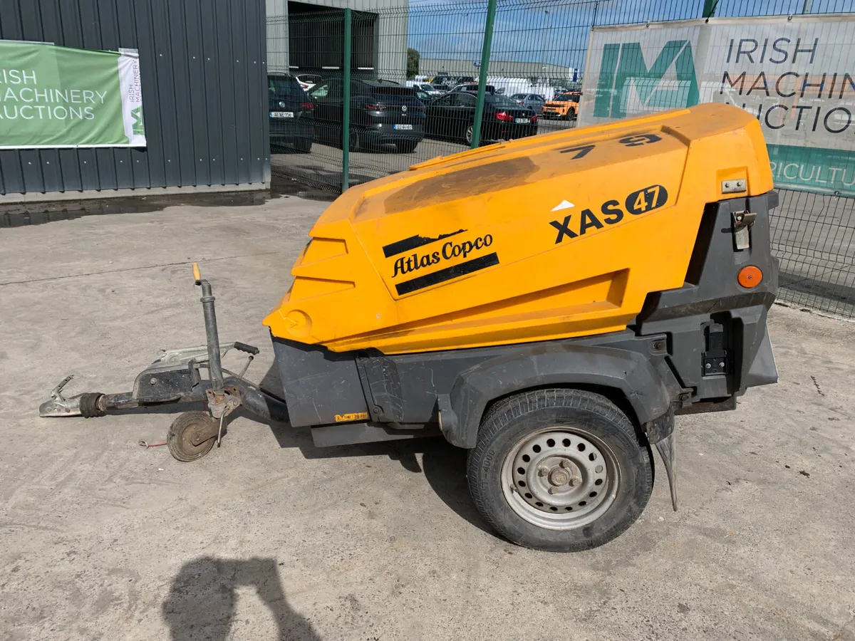 2014 ATLAS COPCO XAS47 AIR COMPREESOR FOR AUCTION - Image 2