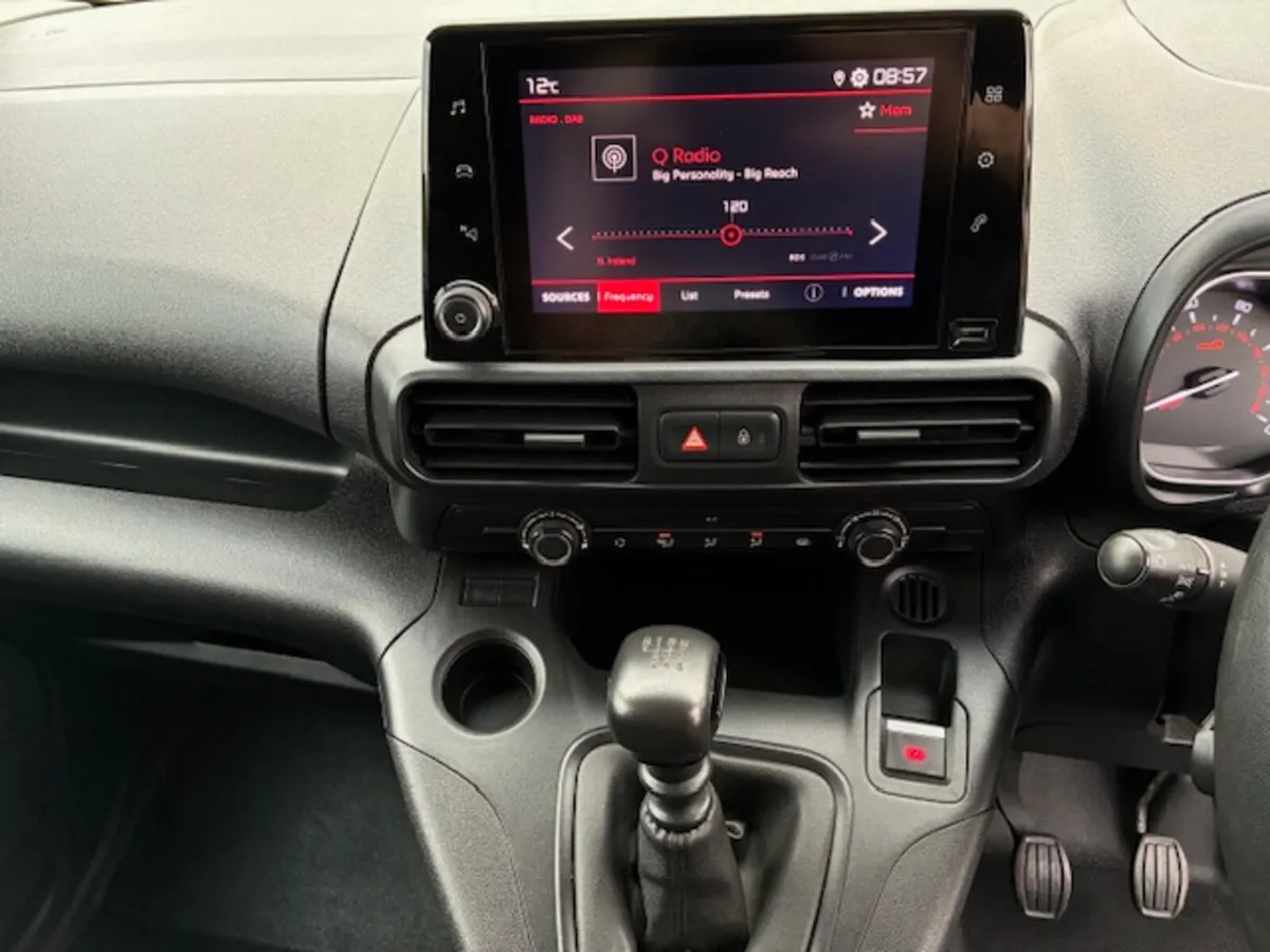 Citroen Berlingo Enterprise 100ps ** €215 VRT ** - Image 4