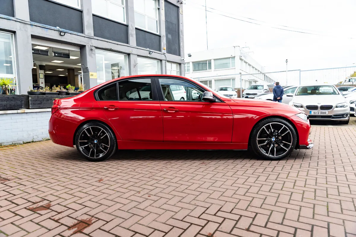 BMW 320D PLUS SE M-SPORT PACK IN MARLBOROUGH RED / - Image 2