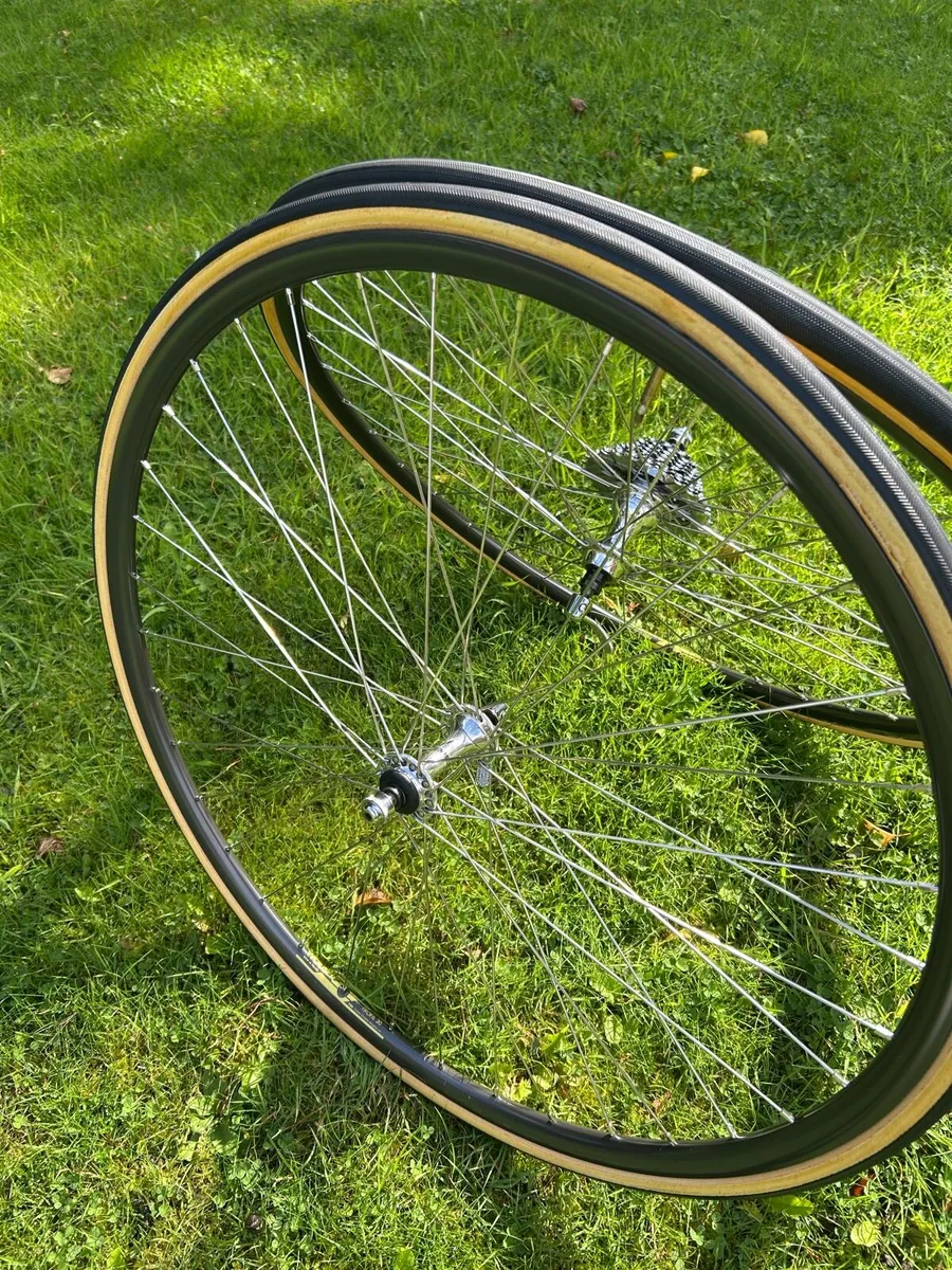 Campagnolo 700c wheels (new) - Image 1