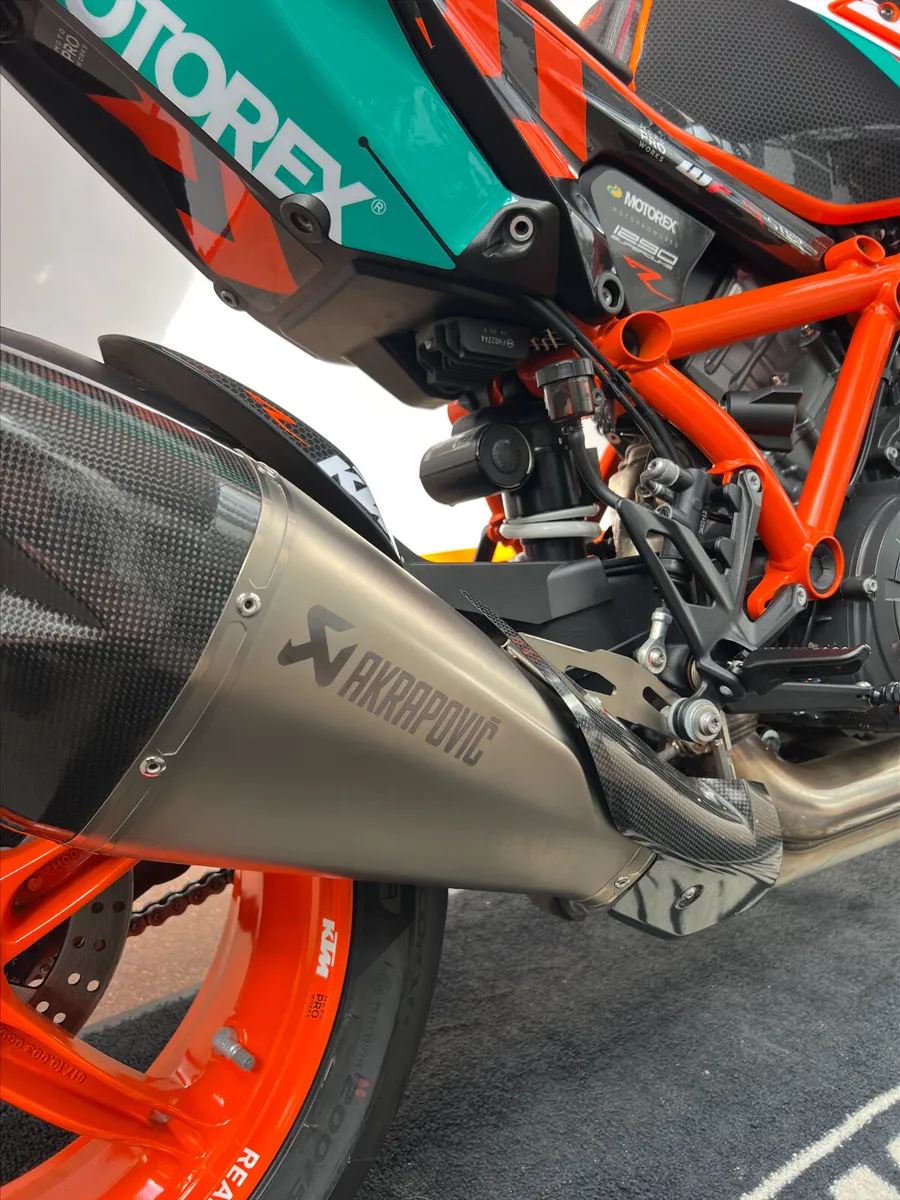 KTM 1290 Super Duke R - Image 4