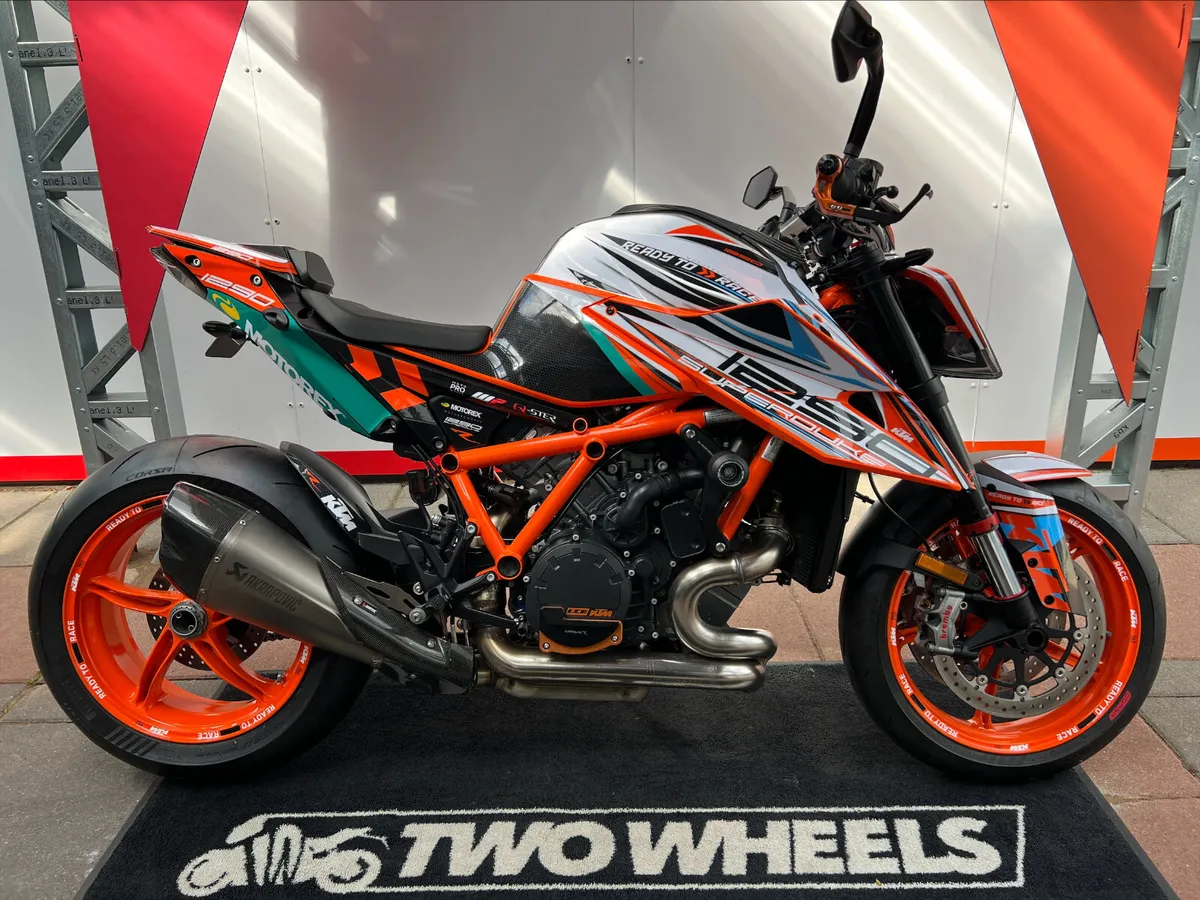 KTM 1290 Super Duke R - Image 1