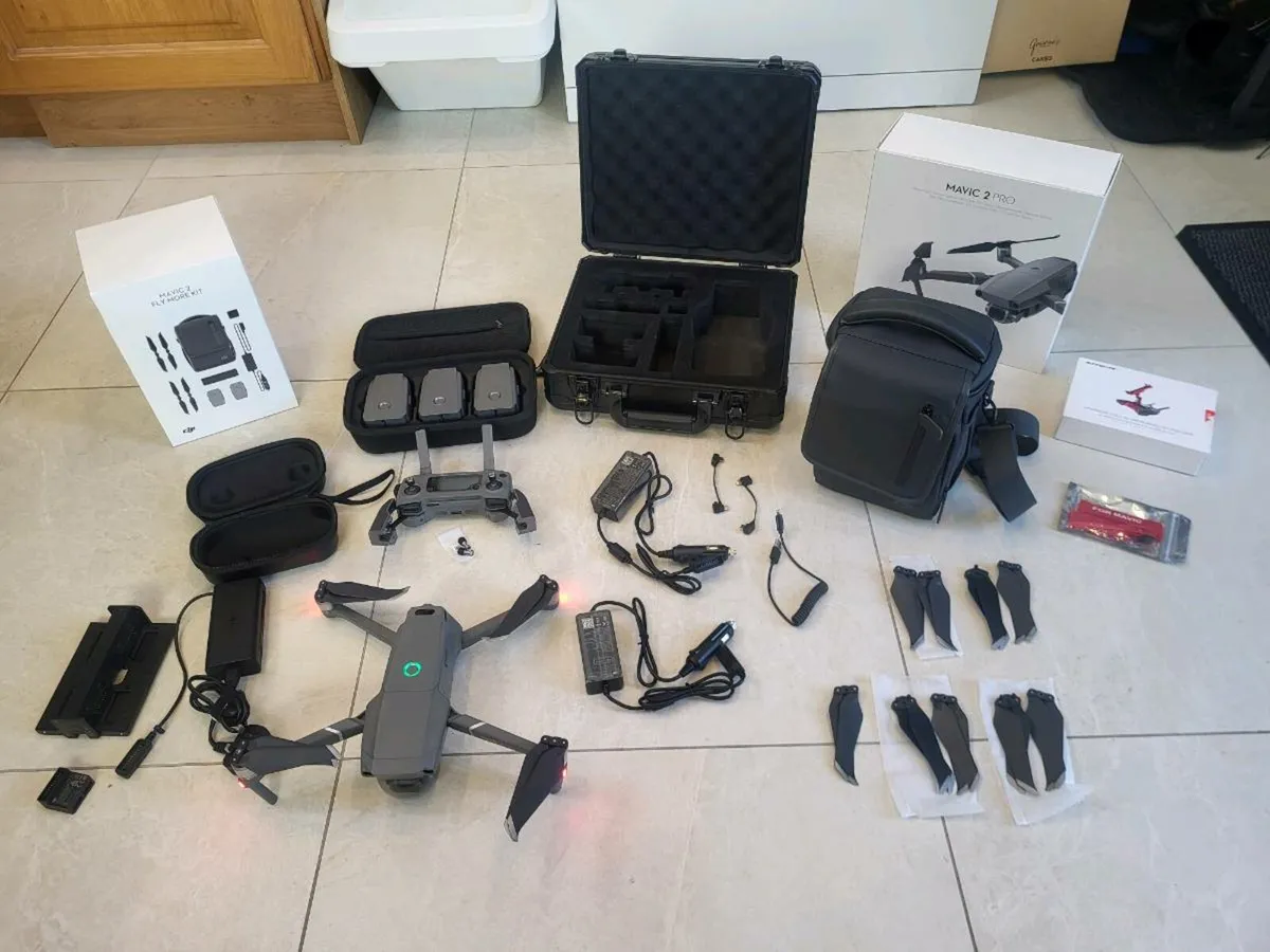 DJI MAVIC 2 PRO + FLY MORE KIT - Image 1