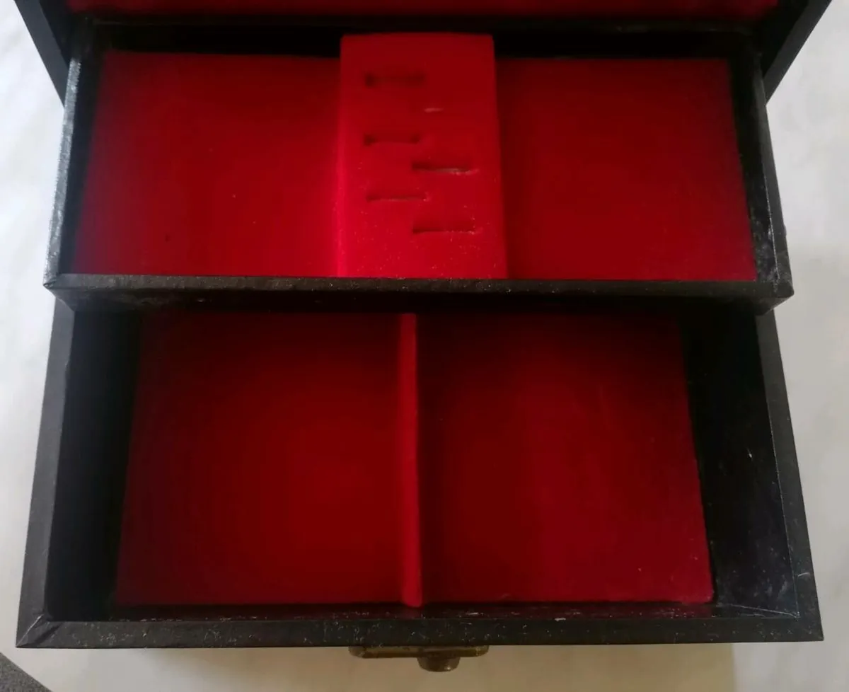 Vintage Jewellery Box - Image 4