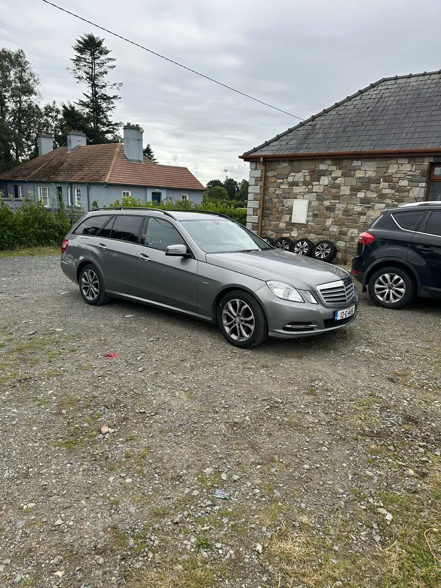Mercedes E220 Estate - Image 1