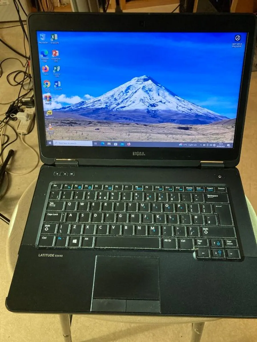 Dell Latitude E5440 Laptop - Image 1