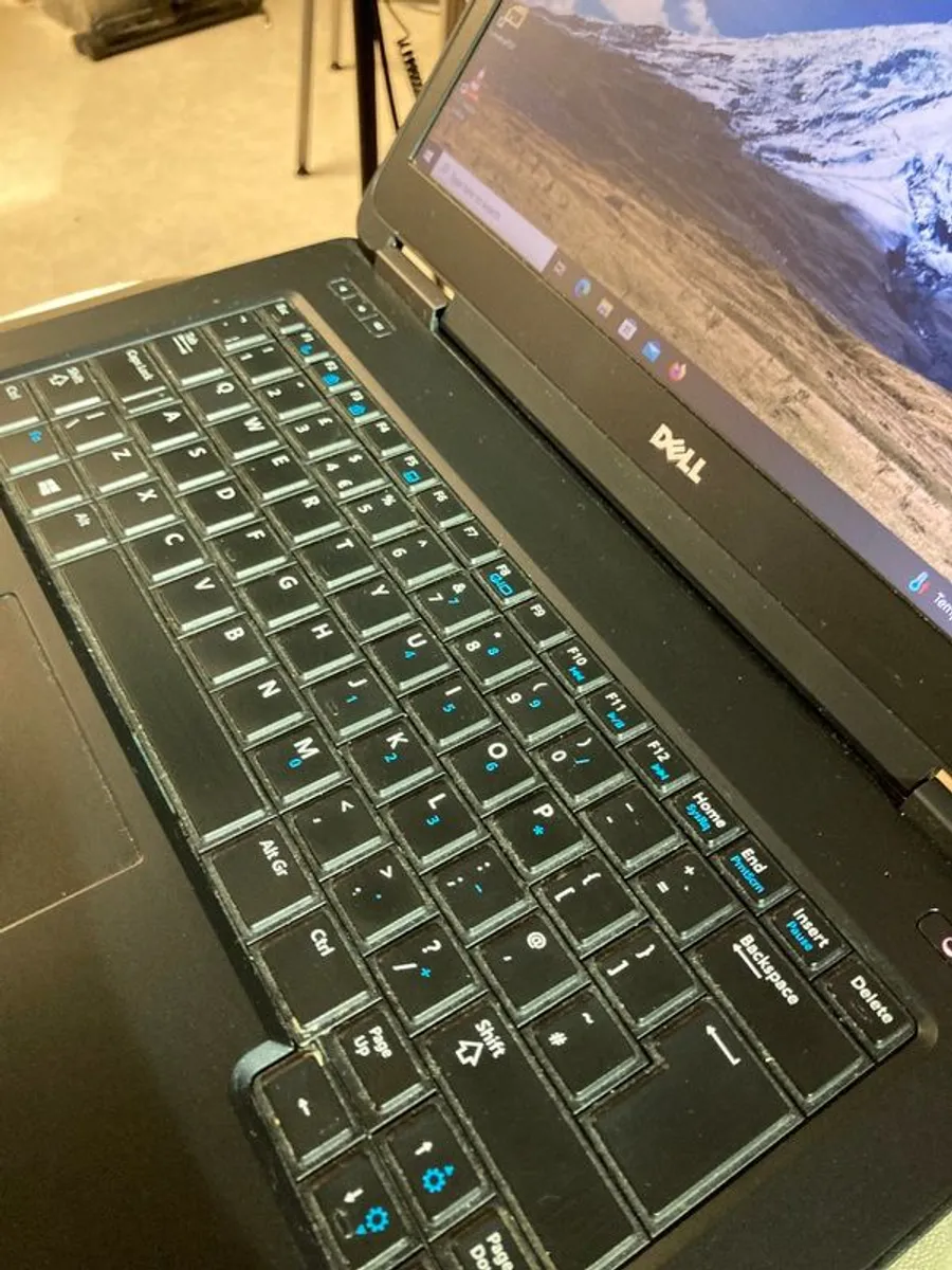 Dell Latitude E5440 Laptop - Image 3