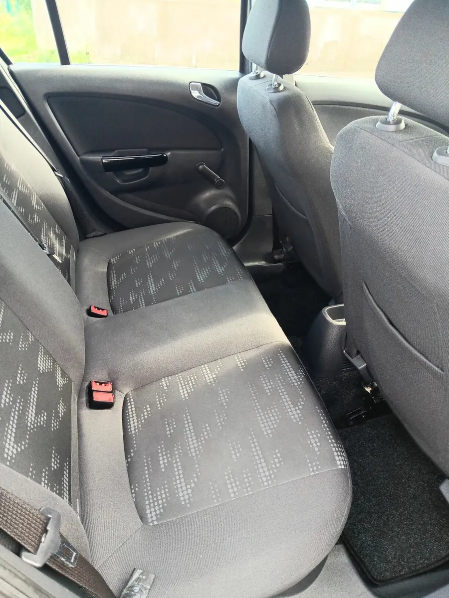 Opel Corsa 2014 - Image 4